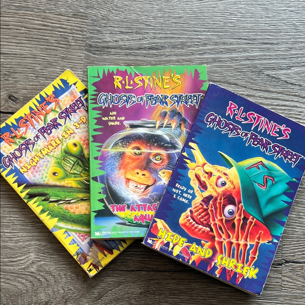 VINTAGE LOT OF 3 R.L. Stine Ghosts of Fear Street books 📚 1990’s books 1, 3 & 4